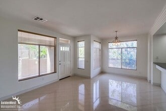 12634 Carmel Country Rd in San Diego, CA - Building Photo - Building Photo