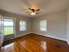 645 Union Mill Rd in La Crosse, VA - Building Photo - Building Photo