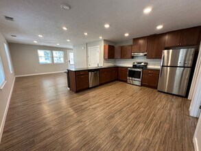 924 Dayton St SW in Grand Rapids, MI - Building Photo - Building Photo