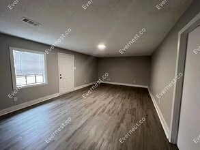 524 Pollock St in North Little Rock, AR - Building Photo - Building Photo