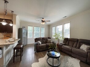 5 W River Styx Rd in Hopatcong, NJ - Building Photo - Building Photo