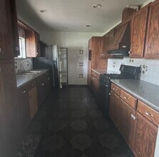 11911 Pollyanna Ave in Austin, TX - Building Photo - Building Photo