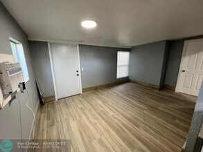 4040 NE 12th Terrace in Pompano Beach, FL - Building Photo - Building Photo