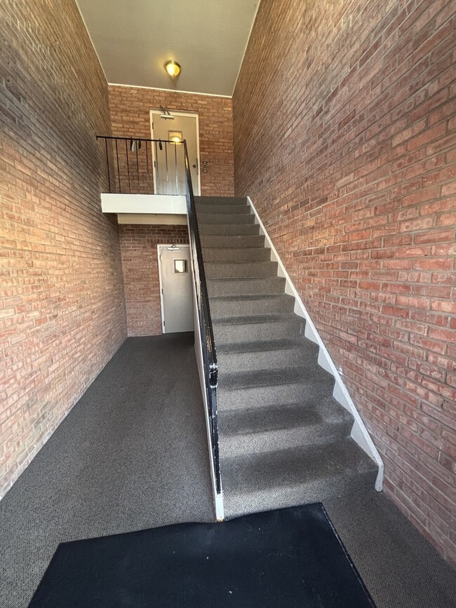 550 Shorely Dr in Barrington, IL - Building Photo - Building Photo