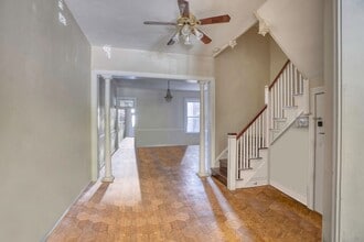 2813 N Calvert St in Baltimore, MD - Building Photo - Building Photo