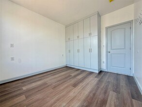 35-20 62nd St-Unit -2F in Queens, NY - Building Photo - Building Photo