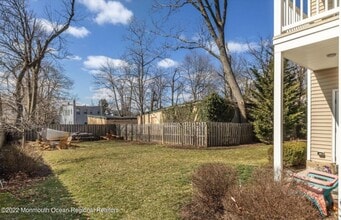 224 S Bridge Ave, Unit B in Red Bank, NJ - Building Photo - Building Photo