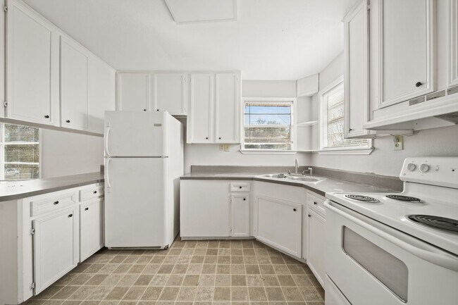 property at 7357 1/2 Brace St