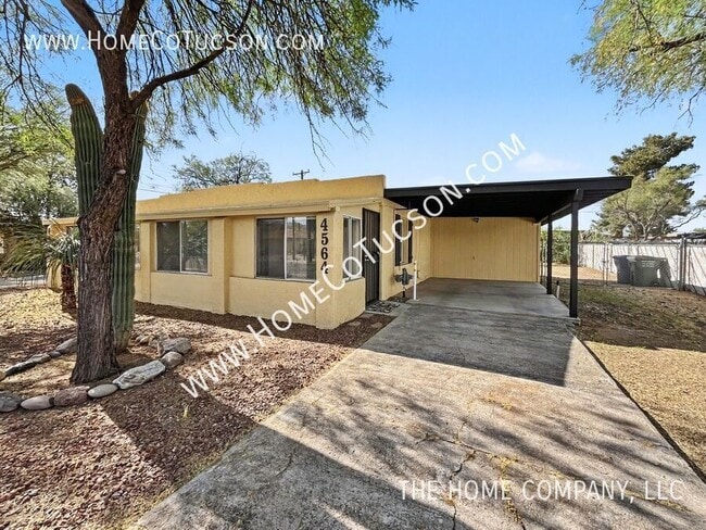 property at 4564 E Seneca St