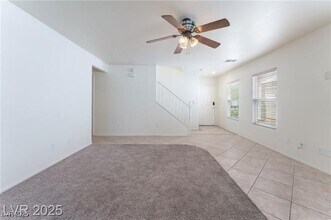 8872 W Perfect Diamond Ct in Las Vegas, NV - Foto de edificio - Building Photo