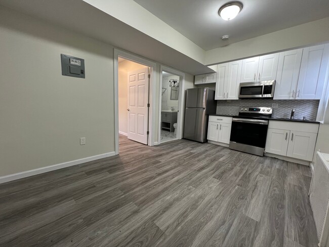 1122 Ocean Ave