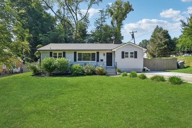 property at 4000 Hiddenbrook Dr