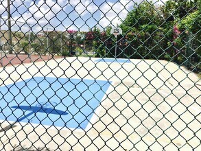 2303 Seaside Dr in Greenacres, FL - Building Photo - Building Photo