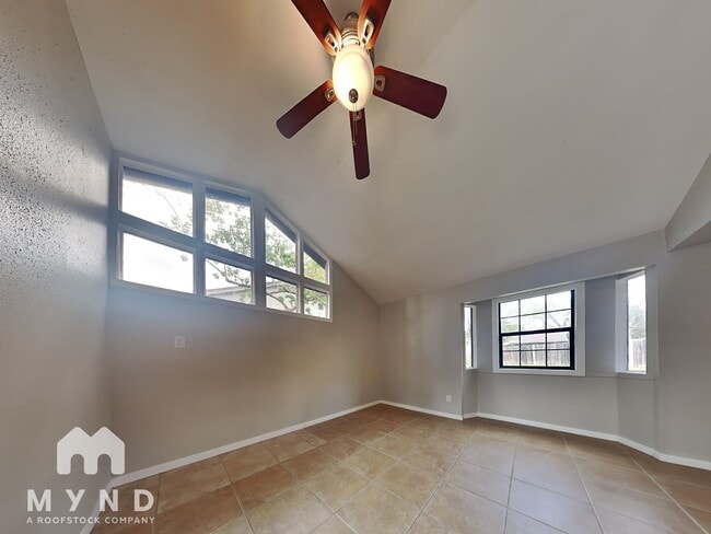 22203 Barrygate Ct in Spring, TX - Building Photo - Building Photo
