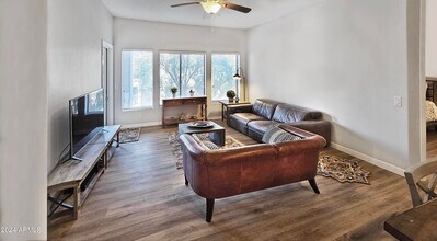 14000 N 94th St in Scottsdale, AZ - Building Photo - Building Photo