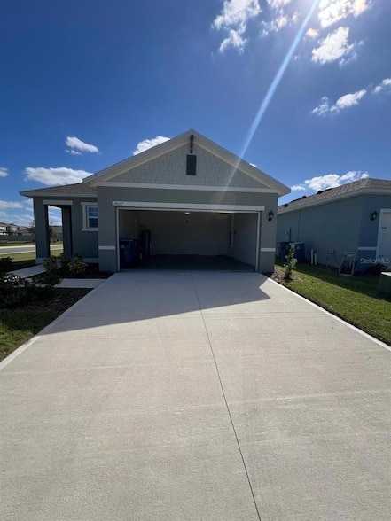 2602 Angel Fls Dr in Davenport, FL - Foto de edificio - Building Photo