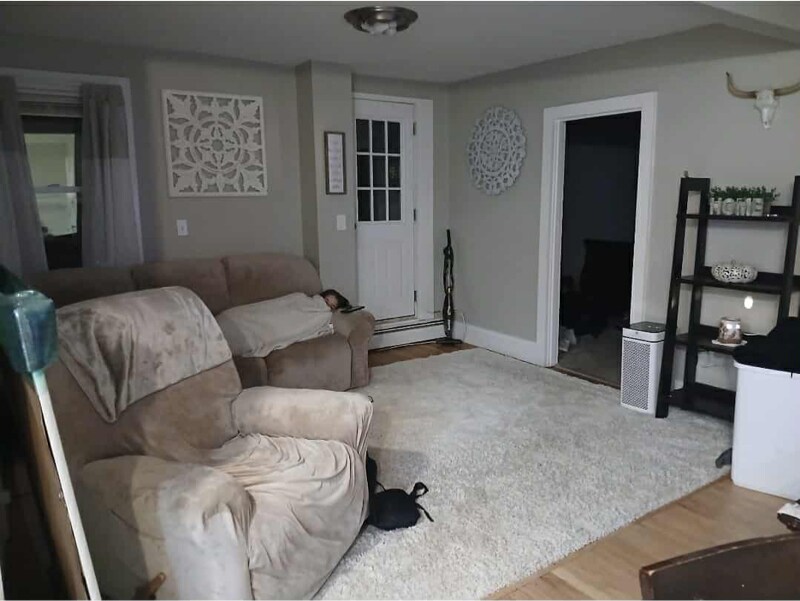 28 1/2 Grove St in Salem, MA - Building Photo