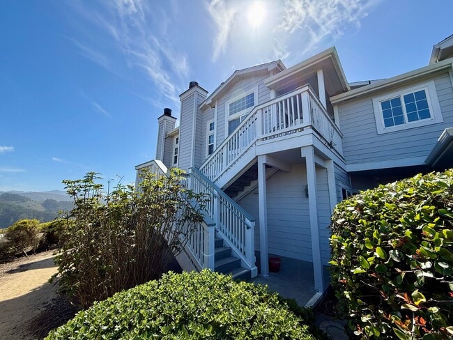 133 Outlook Cir in Pacifica, CA - Building Photo - Building Photo