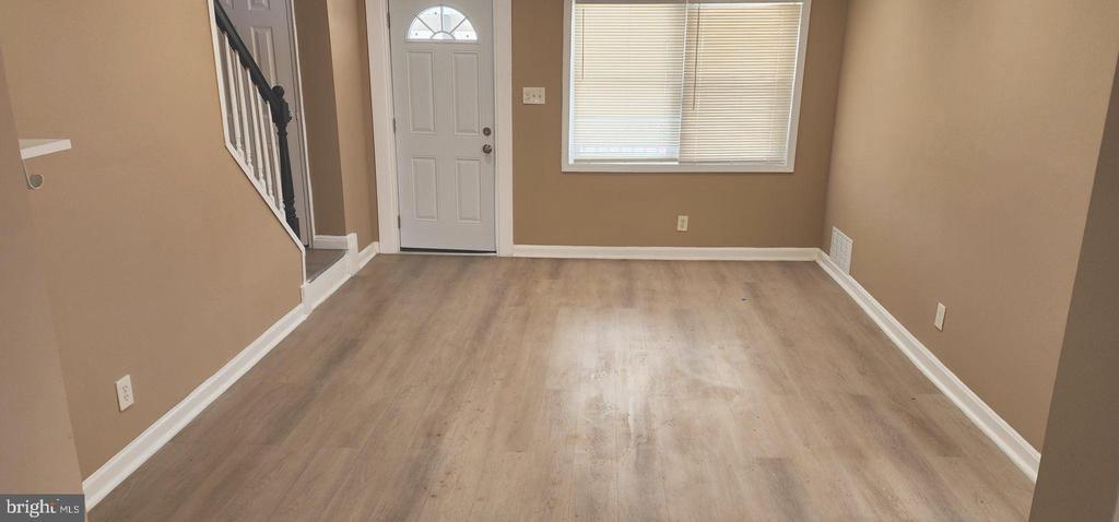 7528 Rabon Ave in Dundalk, MD - Building Photo