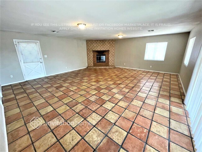 8401 W Turney Ave in Phoenix, AZ - Building Photo - Building Photo
