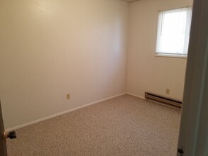 1215 15th St W, Unit #4 in Havre, MT - Building Photo - Building Photo