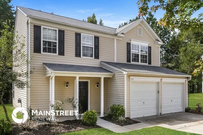 1325 Crestfield Ct in Charlotte, NC - Building Photo - Building Photo