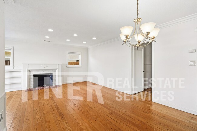 2416 60th St in Sacramento, CA - Building Photo - Building Photo