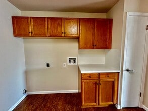 1212 Main St in Kerrville, TX - Building Photo - Building Photo