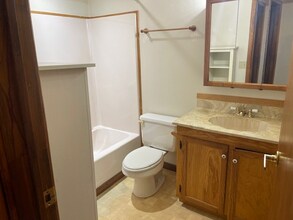 911 Moorheadville Rd in North East, PA - Building Photo - Building Photo