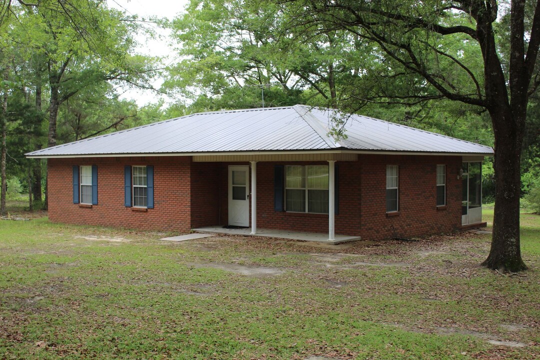 1272 Bethel Rd in Bonifay, FL - Building Photo