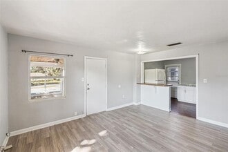 420 Euclid Ave in Leesburg, FL - Building Photo - Building Photo