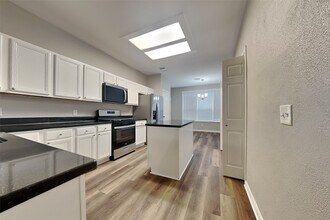 14422 Bladenboro Dr in Cypress, TX - Building Photo - Building Photo