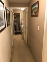 15091 Royal Av in White Rock, BC - Building Photo - Building Photo