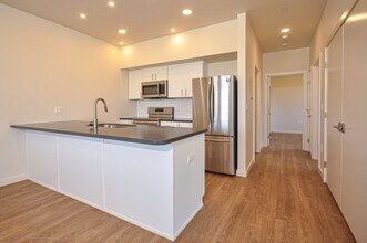 1542 Myers Ln in Medford, OR - Building Photo - Building Photo