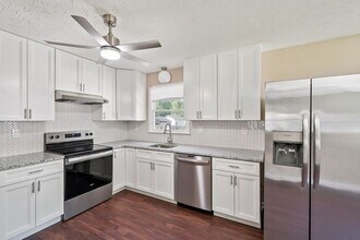 12413 Windermere Ln in Newburg, MD - Building Photo - Building Photo