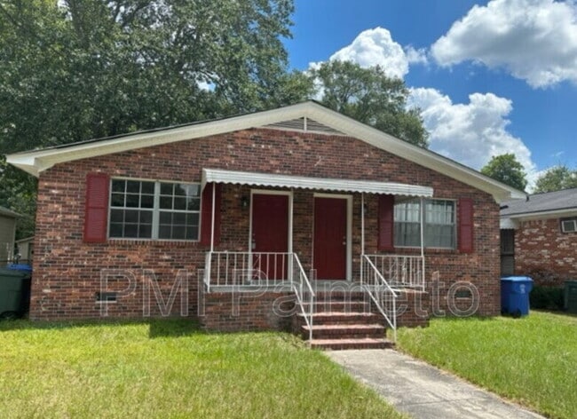 property at 1216 Chevis St