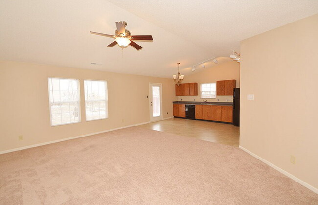 2989 Hearthside Dr in Greenwood, IN - Building Photo - Building Photo