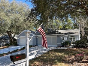8045 SW 115th Loop in Ocala, FL - Building Photo - Building Photo
