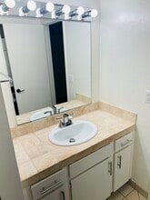 3346 Kimber Ct, Unit 14 in San Jose, CA - Building Photo - Building Photo