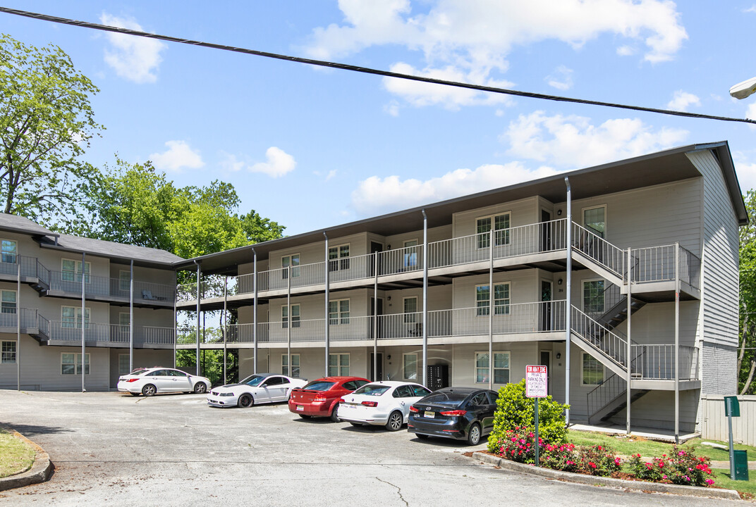 The Avondale Apartments in Birmingham, AL - Building Photo