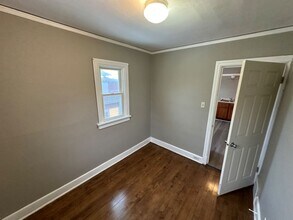 3538-3540 N 2nd Lane - Duplex in Milwaukee, WI - Building Photo - Building Photo