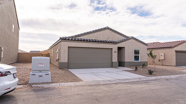 property at 2440 Tapatio Dr