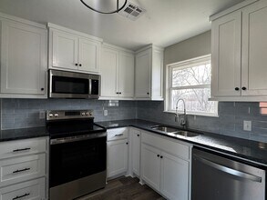 414 NW 54th St in Lawton, OK - Building Photo - Building Photo