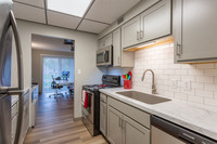 Whitewood Townhome & Loft Apartments photo'