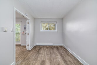 Park at Westminster in Warrington, PA - Foto de edificio - Interior Photo