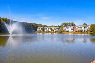 Lakeside at Town Center Apartments in Marietta, GA - Building Photo - Building Photo