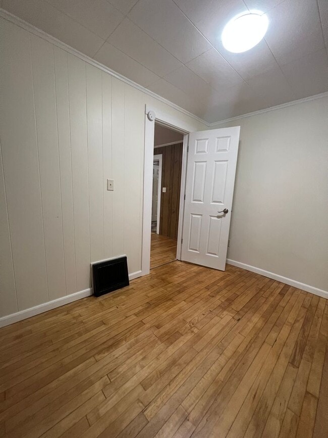 property at 413 8th St S