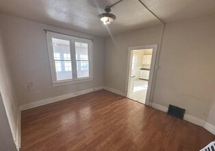 808 Elm St in Pueblo, CO - Building Photo - Building Photo