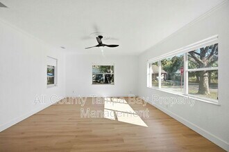 2812 N Munro St in Tampa, FL - Building Photo - Building Photo