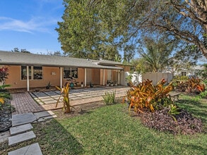 2016 NE 14th Ct in Fort Lauderdale, FL - Building Photo - Building Photo